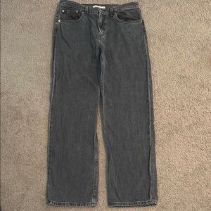 Levi’s black jeans